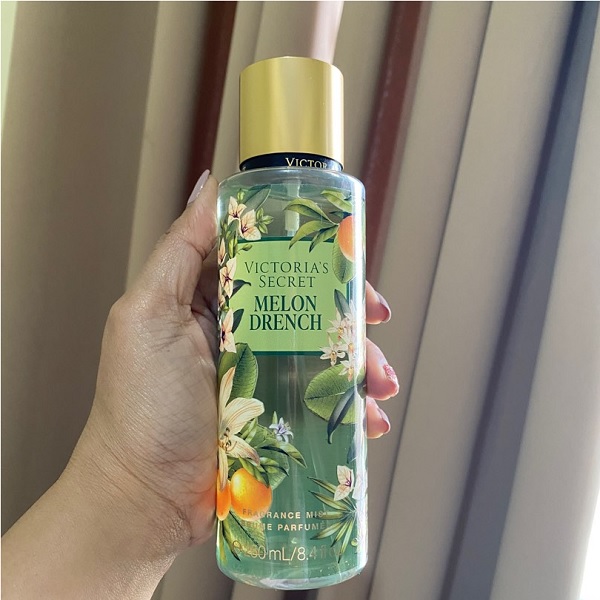 بادی میست زنانه Victoria's Secret مدل Melon Drench